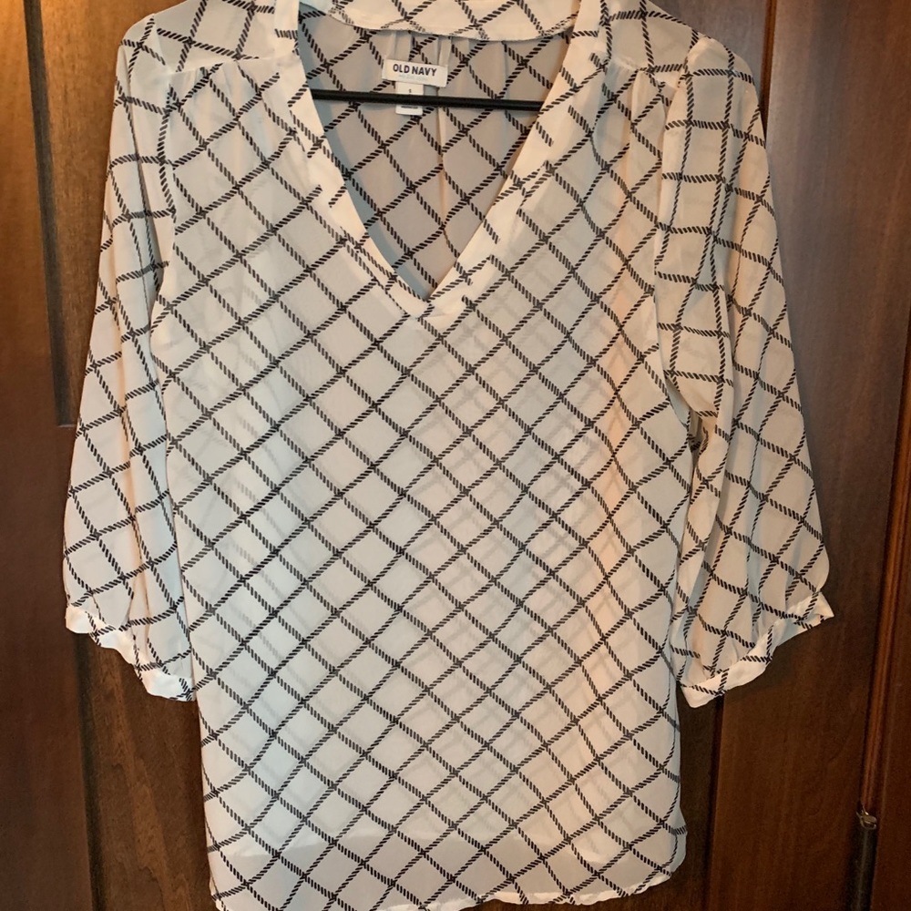 Black and white blouse